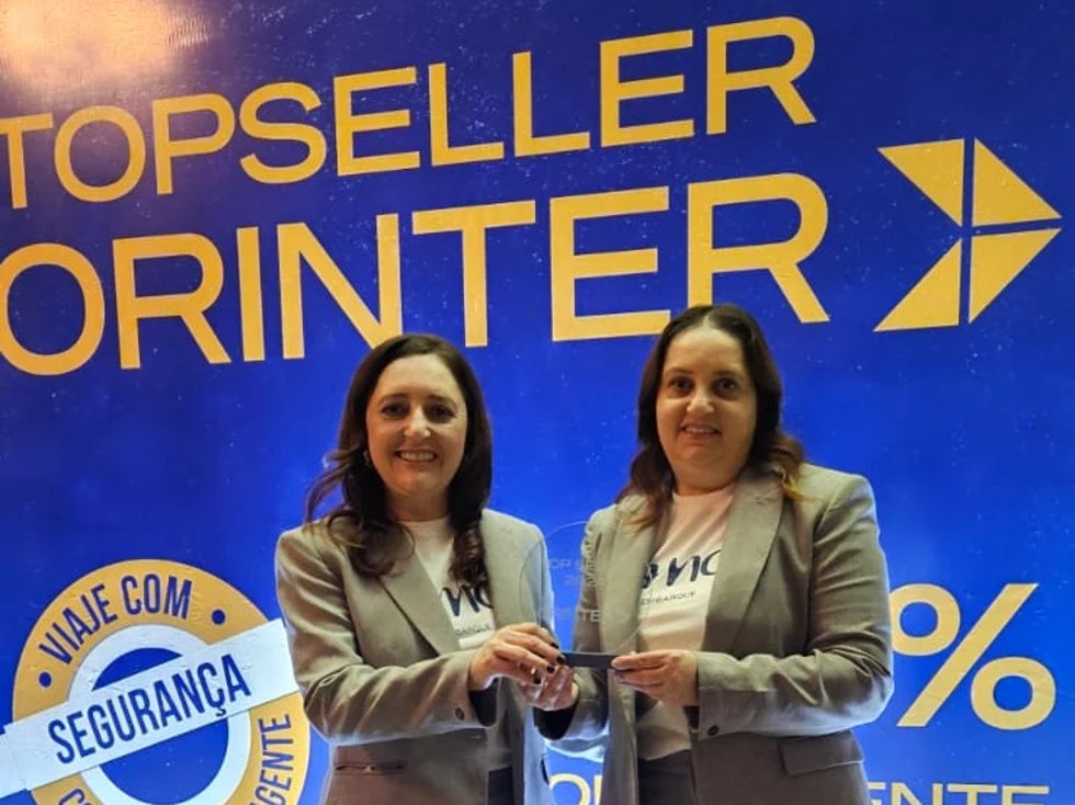 Equipe AMO Embarque com o prêmio Top Seller Orinter